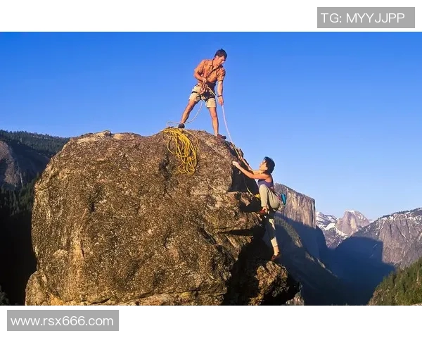 攀岩之路:杨芳如何在挑战中找到自我与勇气 攀岩之路:杨芳如何在挑战中找到自我与勇气