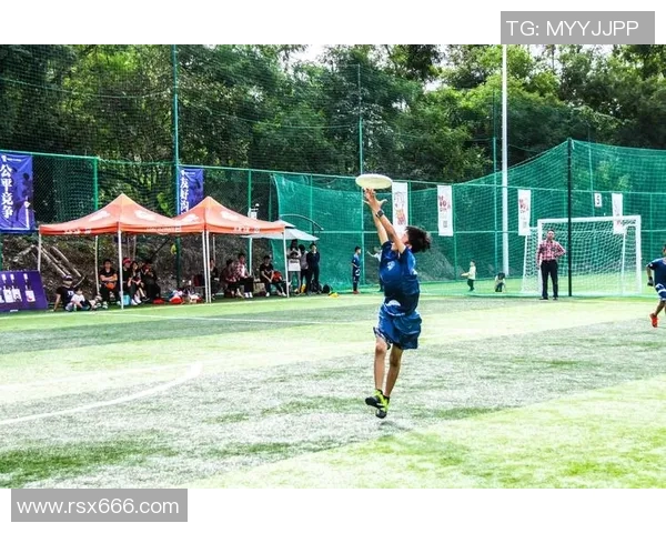 重庆飞盘队包夹战术分析与比赛表现的得失总结