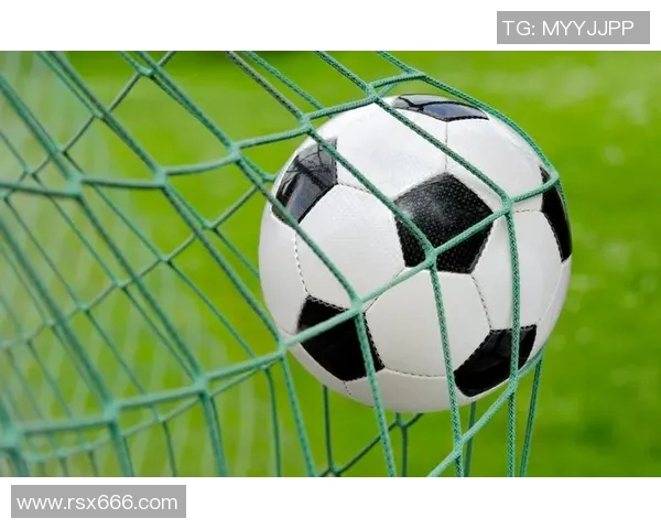 黄敏独家解析足球技巧与战术心得助你提升球技和比赛表现 黄敏独家解析足球技巧与战术心得助你提升球技和比赛表现